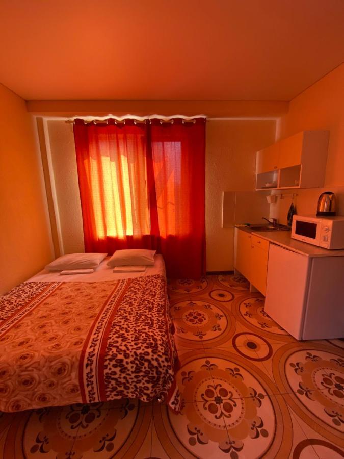 Guest House Harmony Pizunda Exterior foto