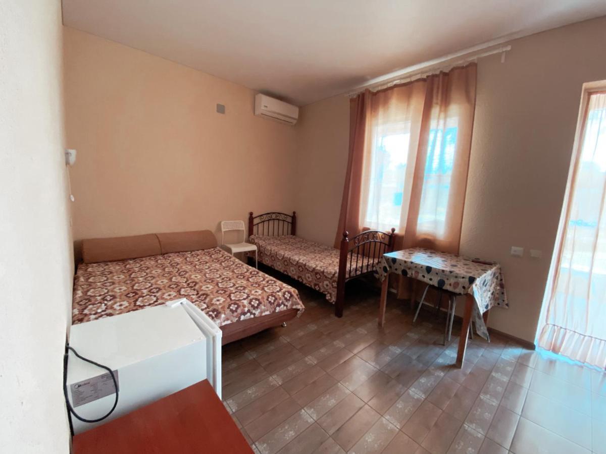 Guest House Harmony Pizunda Exterior foto