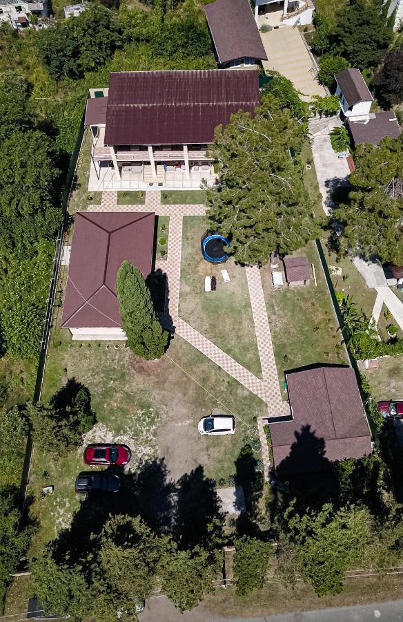 Guest House Harmony Pizunda Exterior foto