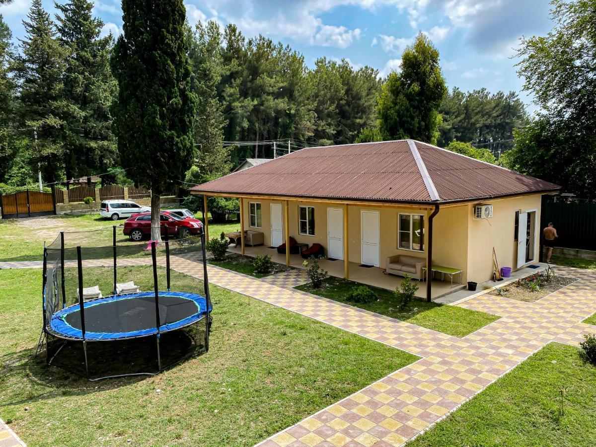 Guest House Harmony Pizunda Exterior foto