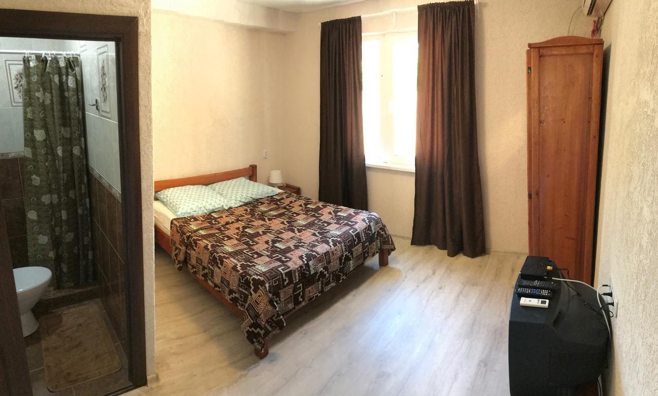 Guest House Harmony Pizunda Exterior foto